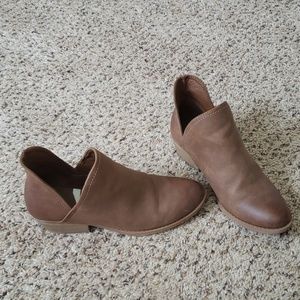 Camel Ankle Booties